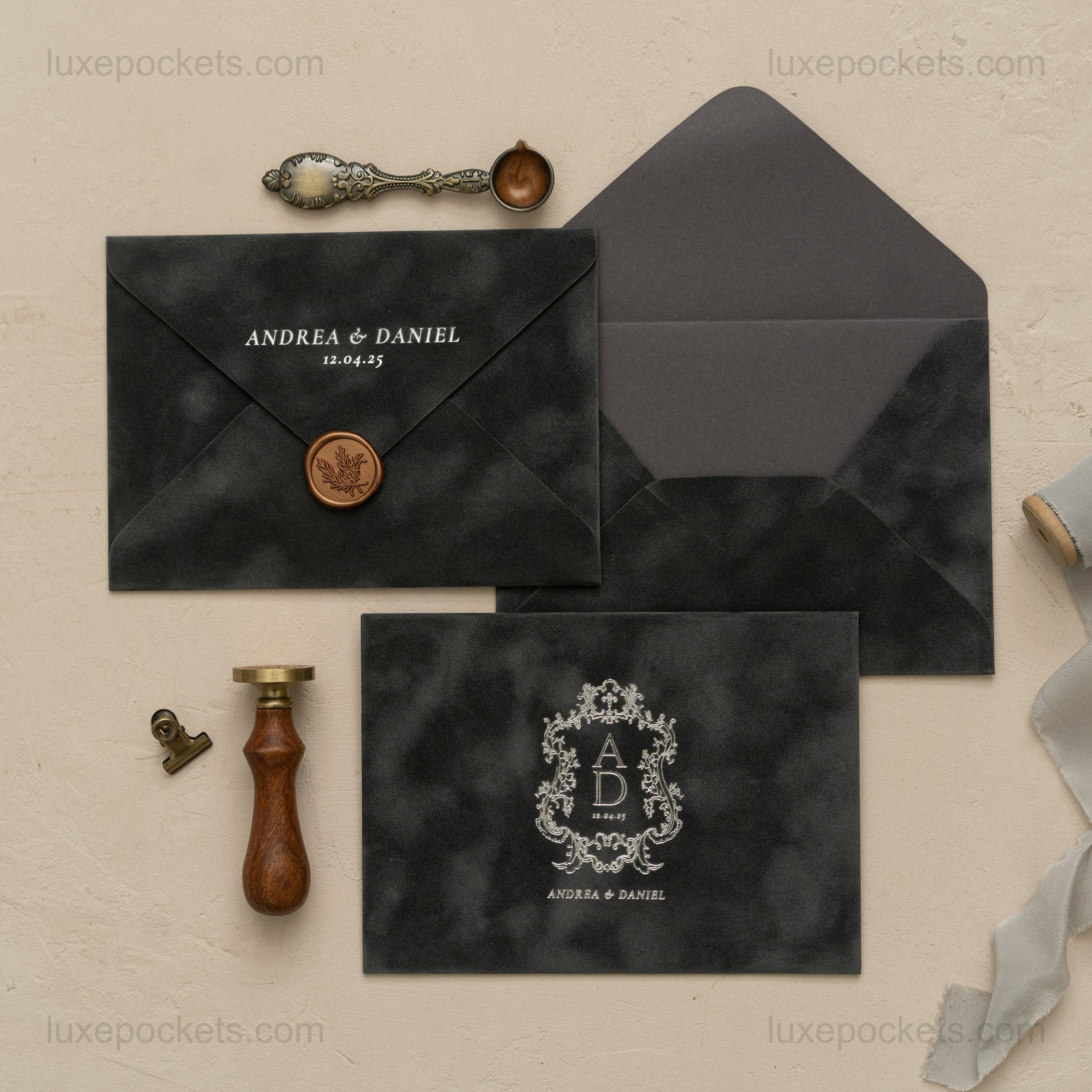 dark-gray-velvet-invitation-envelope 1.jpg